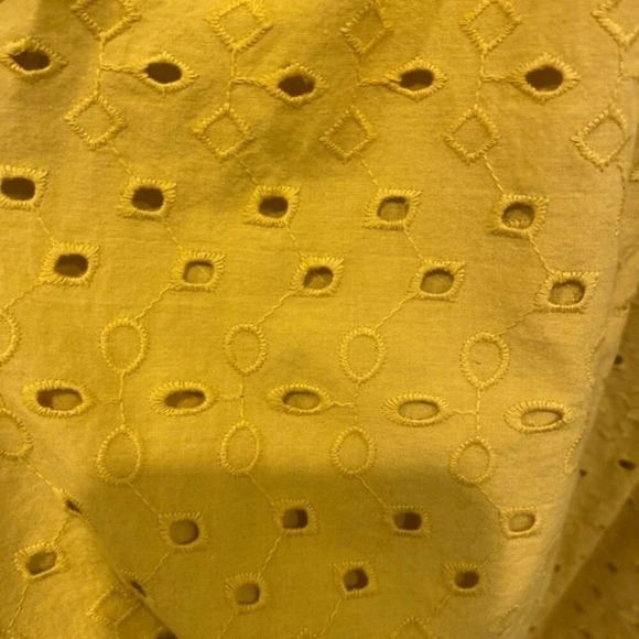 Universal thread eyelet short sleeve blouse sz Large - Picture 8 of 10